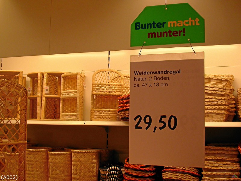 Abseits 002.jpg - ... und Körbe machen mörbe. Gesehen in Mannheim.